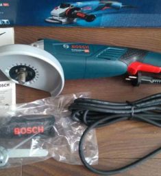 Máy mài góc 1800W Bosch 6 (150mm) GWS 18-150 L