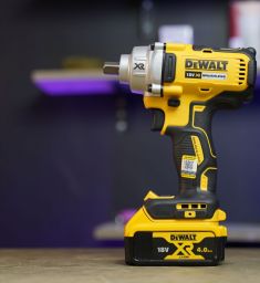 MÁY SIẾT BU LÔNG DÙNG PIN DeWALT DCF894M2